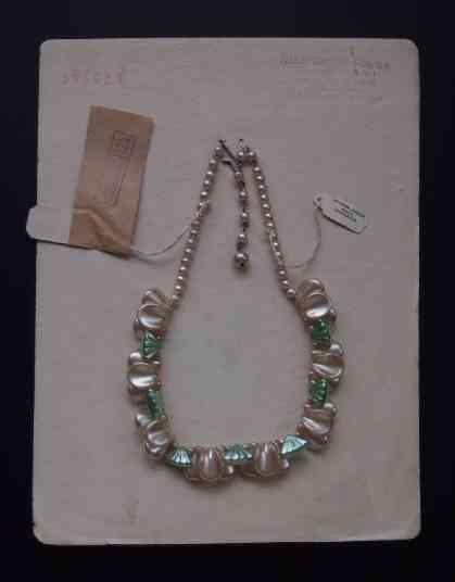 Glass Jewellery. PearlBeads