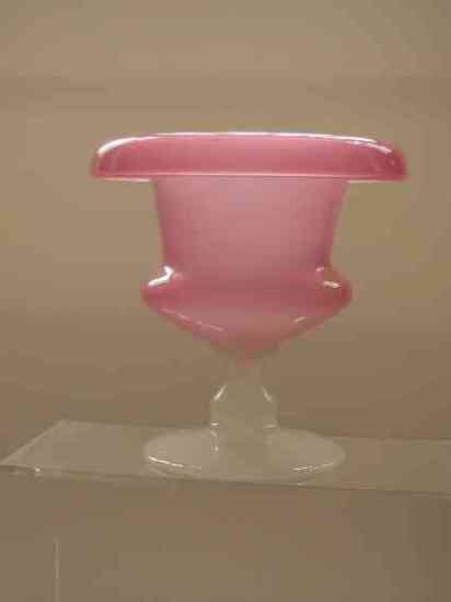 Other British Glass. S&WPinkAlabasterVase